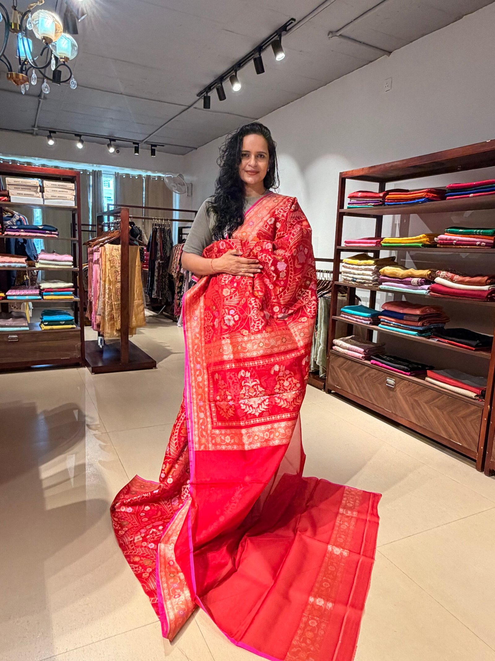 Kora Jamdani Bright Red - Image 2